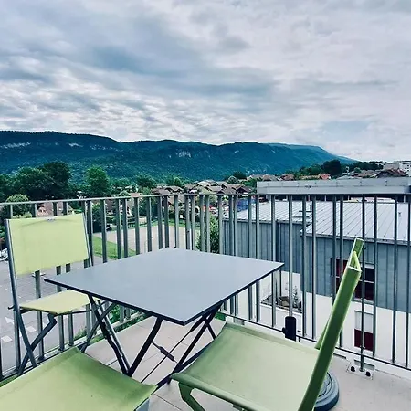 Les Hauteurs D'annecy 2 Etoiles Entre Et Montagne * Annecy